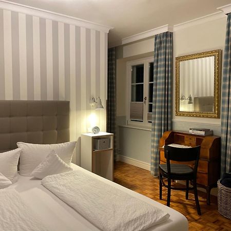 Gasthaus Schwanen & Villa Pfarrhus ชตูลิงเกน ภายนอก รูปภาพ